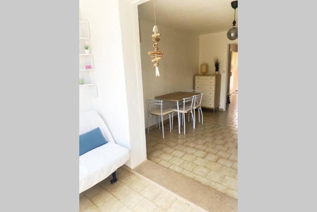 בנדול Belle Appartement Vue Sur Mer מראה חיצוני תמונה